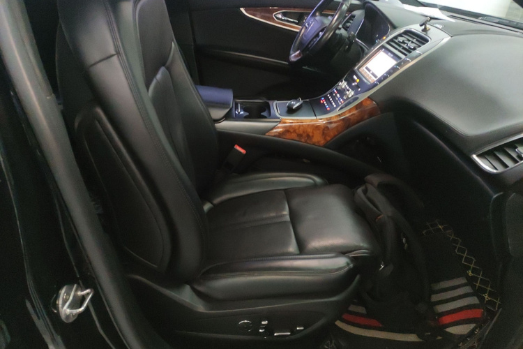 林肯 航海家(进口) 2019款 2.7T 四驱尊耀版 国VI局部细节41