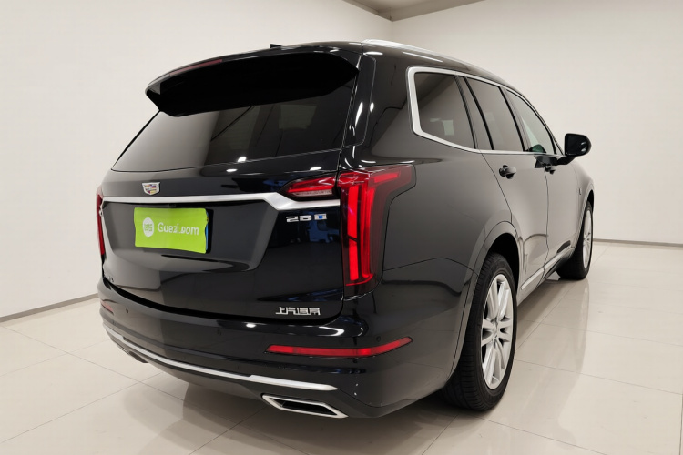 凯迪拉克XT6 2022款 2.0T 七座两驱豪华型车身外观7