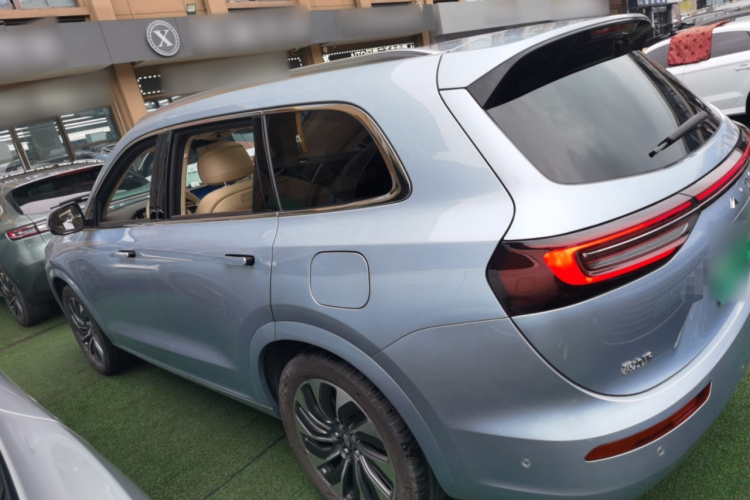 鸿蒙智行 问界M7 2024款 1.5T 后驱Plus版 6座车身外观4