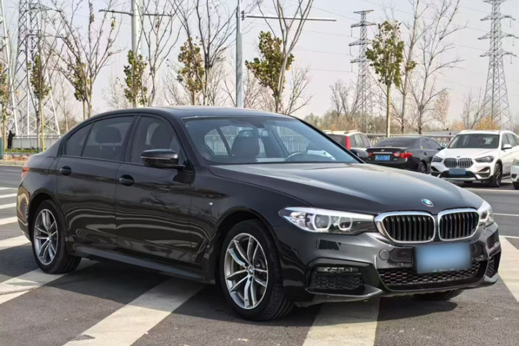 宝马5系 2018款 525Li M运动套装车身外观6002