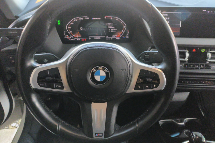 宝马2系(进口) 2021款 225i 四门轿跑车 M运动套装中控内饰13