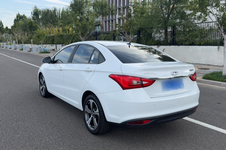 奇瑞 艾瑞泽5 2019款 改款PRO 1.5L 手动青春版 国VI车身外观6005