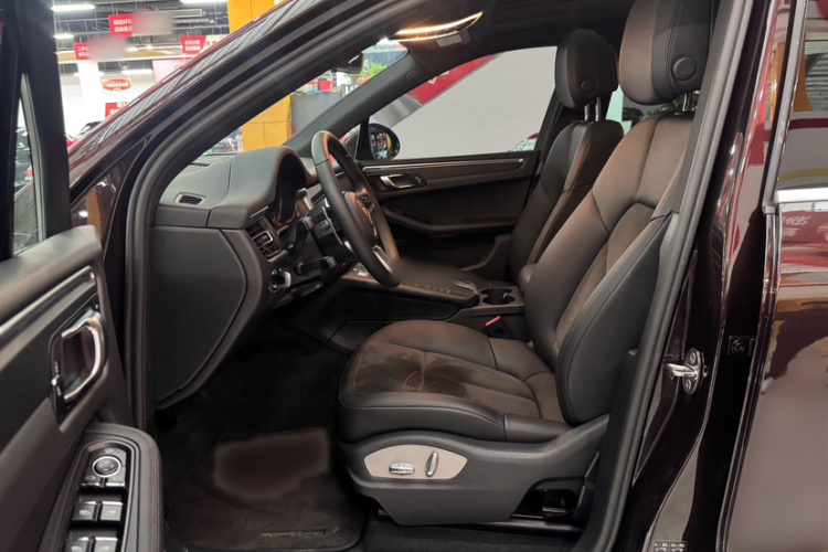 保时捷 2020款 Macan 2.0T中控内饰7009