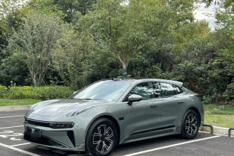 极氪001 2025款 WE版 100kWh 后驱