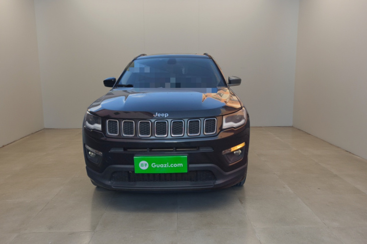 Jeep 指南者 2017款 200T 自动家享版车身外观2