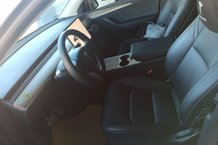 特斯拉 Model Y 2022款 后轮驱动版局部细节19