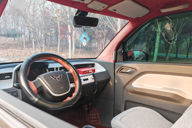 五菱汽车 宏光MINIEV 2021款 马卡龙臻享款 磷酸铁锂中控内饰7002