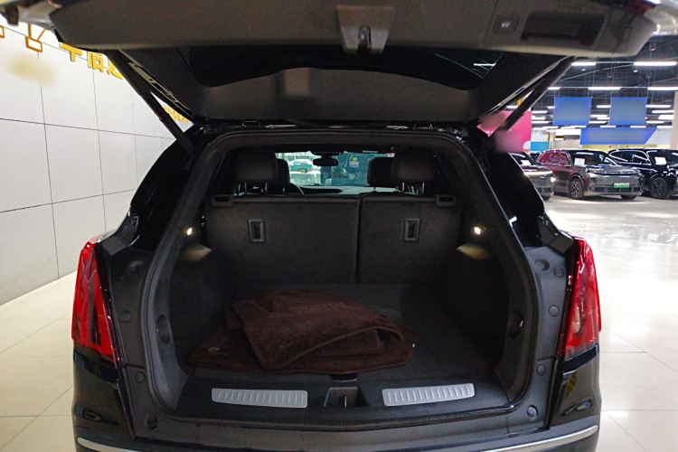 凯迪拉克XT5 2022款 2.0T 两驱豪华型局部细节23