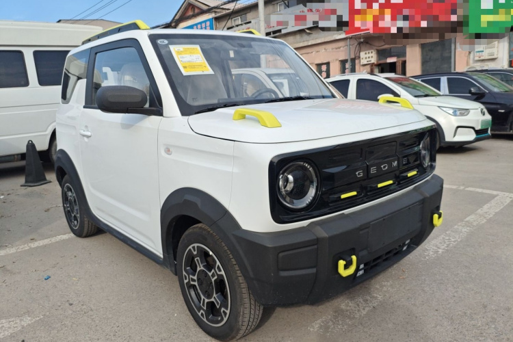 吉利银河 2025款 210km 熊猫骑士车身外观3