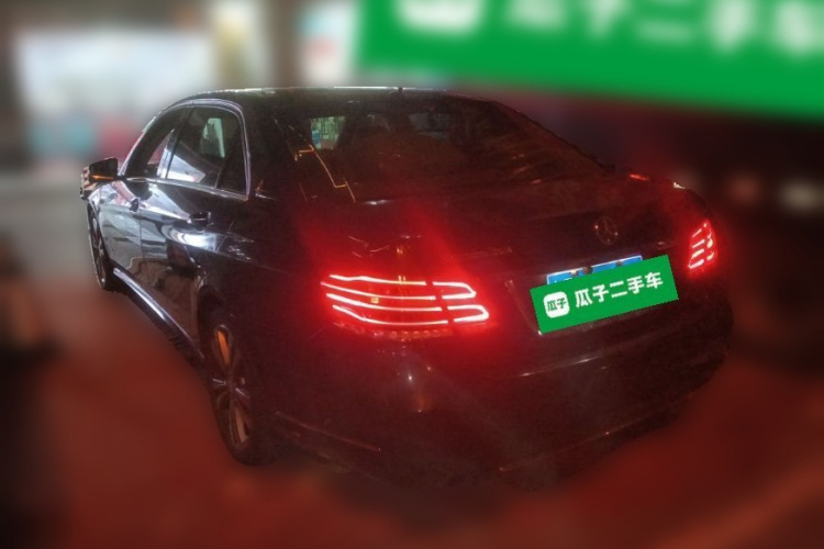 奔驰E级 2014款 改款 E 260 L 运动型车身外观6002