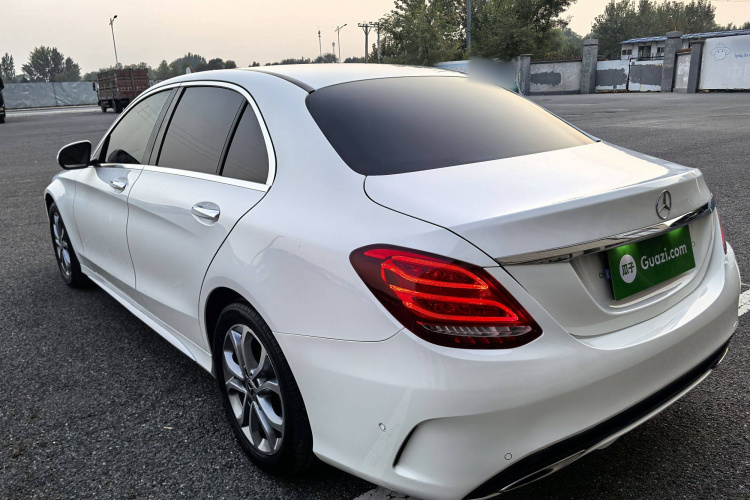 奔驰C级 2018款 C 180 L 时尚型运动版车身外观6005