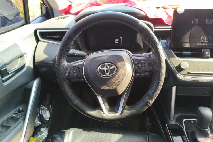 丰田 锋兰达 2023款 2.0L CVT领先版中控内饰13