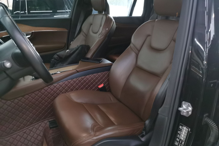 沃尔沃XC90 2018款 T6 智雅版 7座局部细节19