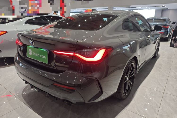 宝马4系 2021款 425i M运动曜夜版车身外观6005