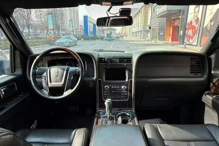 林肯 领航员 2016款 3.5T AWD中控内饰7005