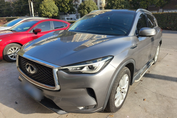英菲尼迪QX50 2018款 2.0T 四驱菁英版车身外观1