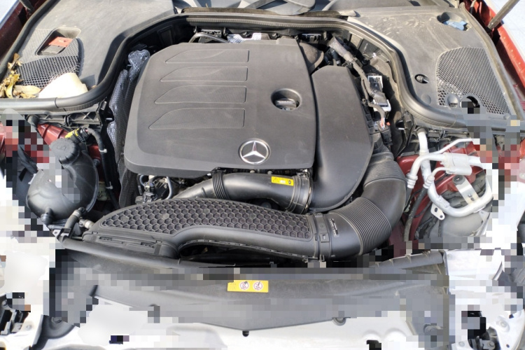 奔驰E级(进口) 2021款 改款 E 300 运动版局部细节24