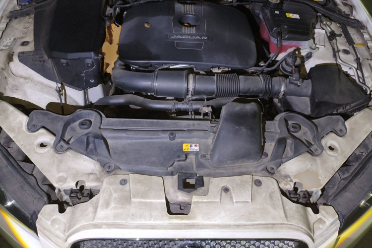 捷豹XF 2015款 XF 2.0T 风华版局部细节24