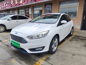 福特 福克斯 2015款 三厢 1.6L 自动舒适型
