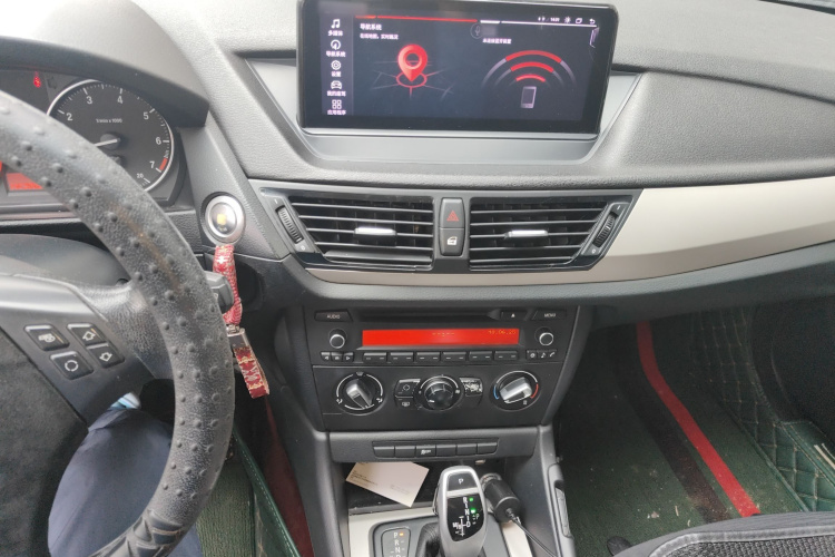 宝马X1 2013款 sDrive18i 时尚型局部细节16