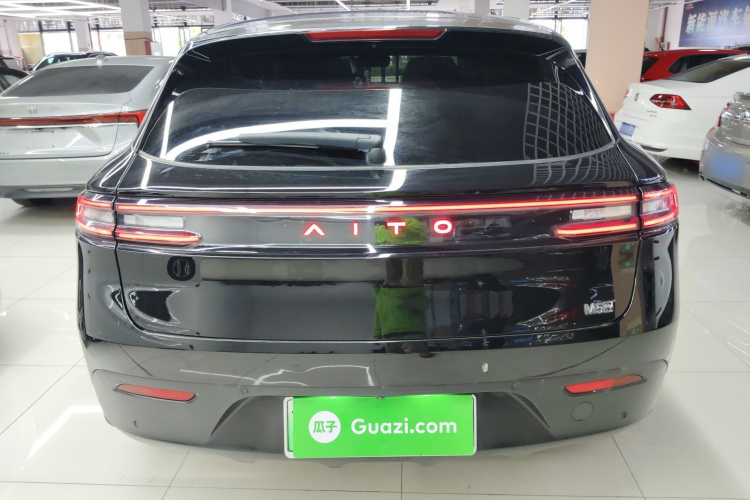 鸿蒙智行 问界M5 2022款 纯电四驱性能版车身外观6004