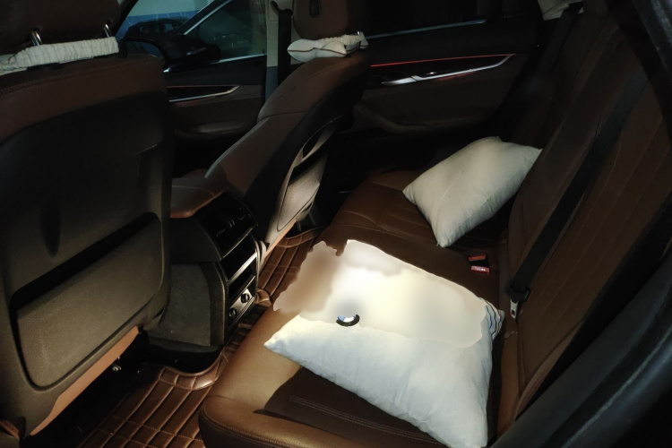 宝马X6 2015款 xDrive28i中控内饰7004