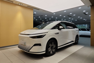 小鹏X9 2024款 610长续航Pro