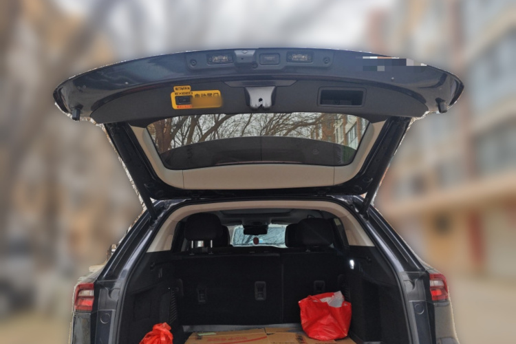 星途凌云 2023款 400T 两驱星尊版中控内饰23