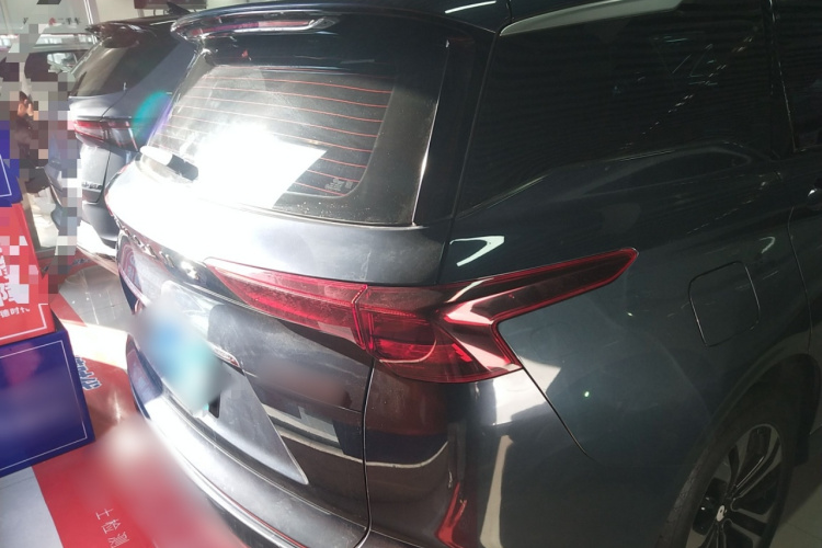 五菱汽车 五菱凯捷 2022款 280T 1.5T CVT旗舰型车身外观6