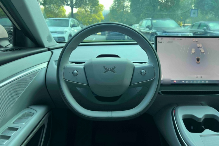 小鹏MONA M03 2024款 620 超长续航中控内饰7001