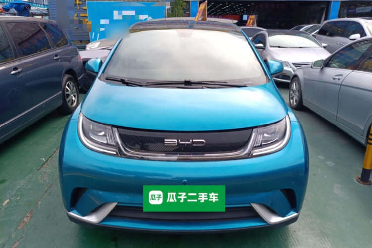 比亚迪 海豚 2021款 405km 时尚版车身外观2