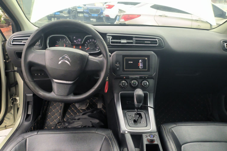 雪铁龙 C4世嘉 2016款 1.6L 自动舒适型中控内饰12