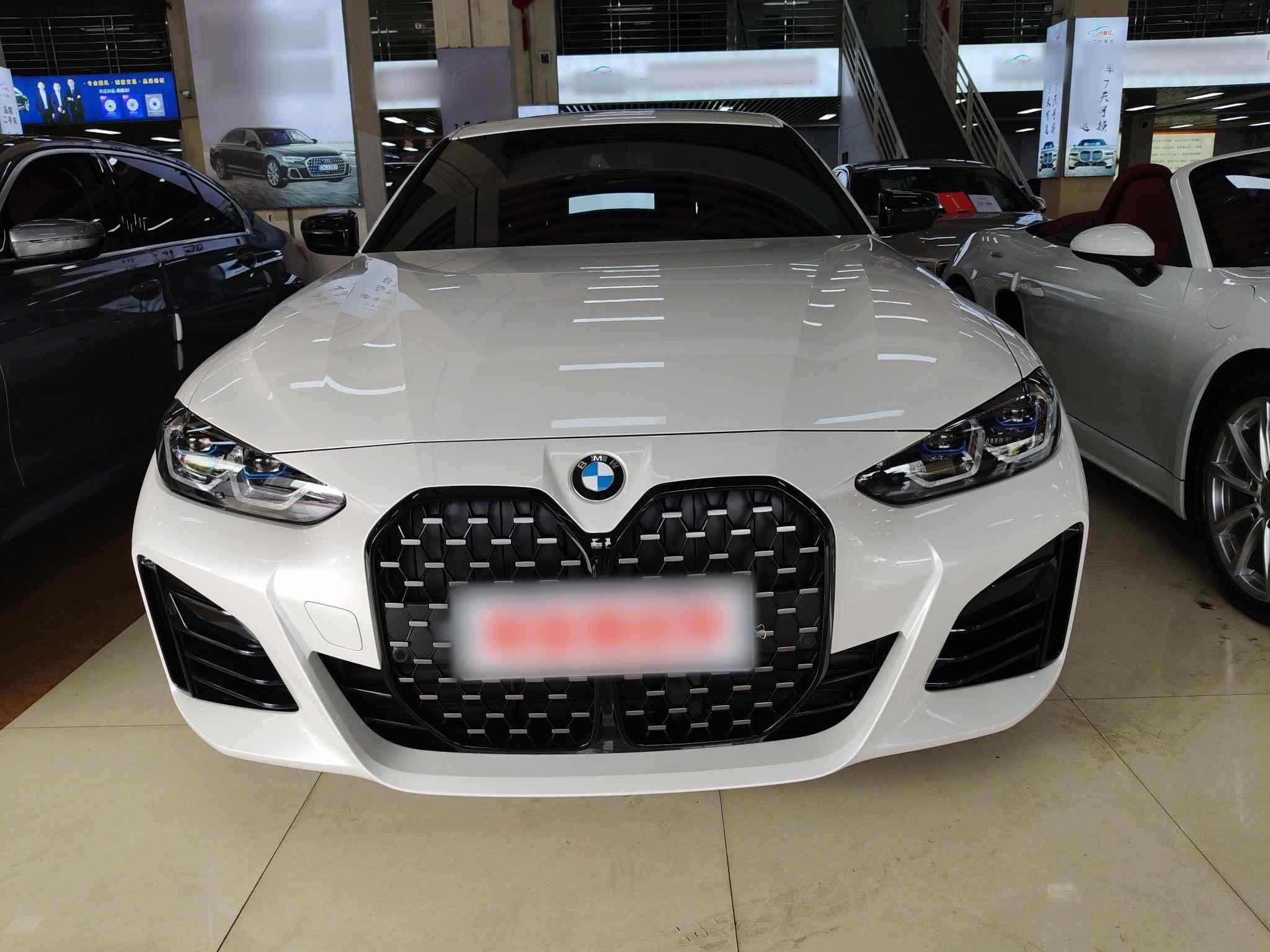 宝马4系 2023款 425i Gran Coupe M运动曜夜套装(1)