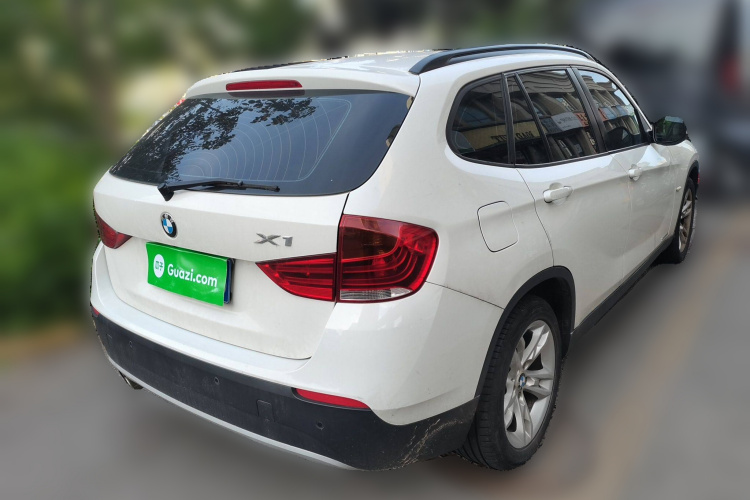 宝马X1 2012款 sDrive20i 领先型车身外观6005