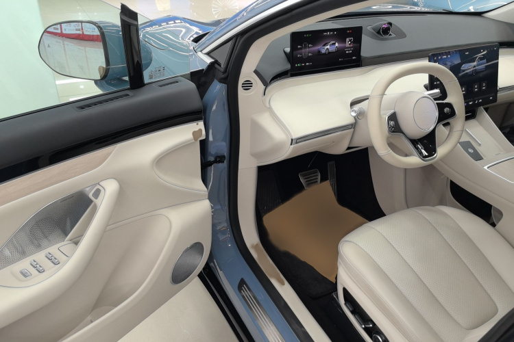 鸿蒙智行 智界R7 2024款 纯电 736km UItra中控内饰7003