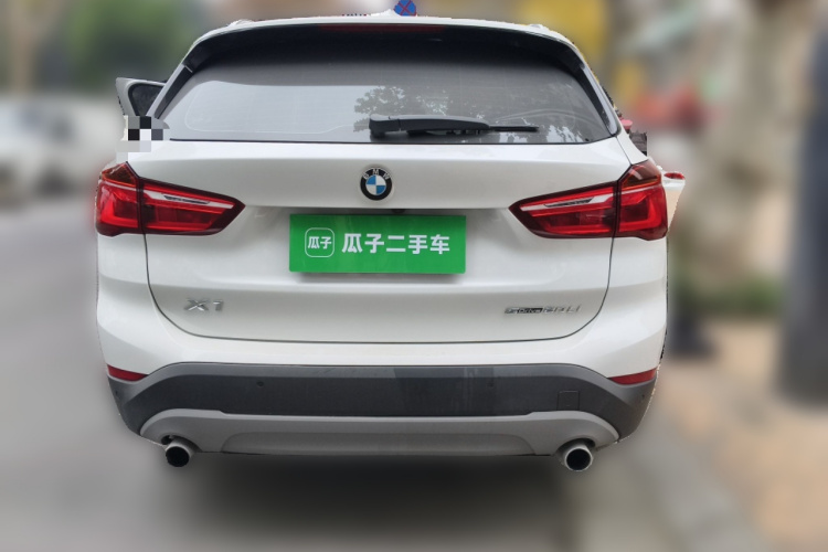 宝马X1 2018款 sDrive20Li 领先型车身外观6004