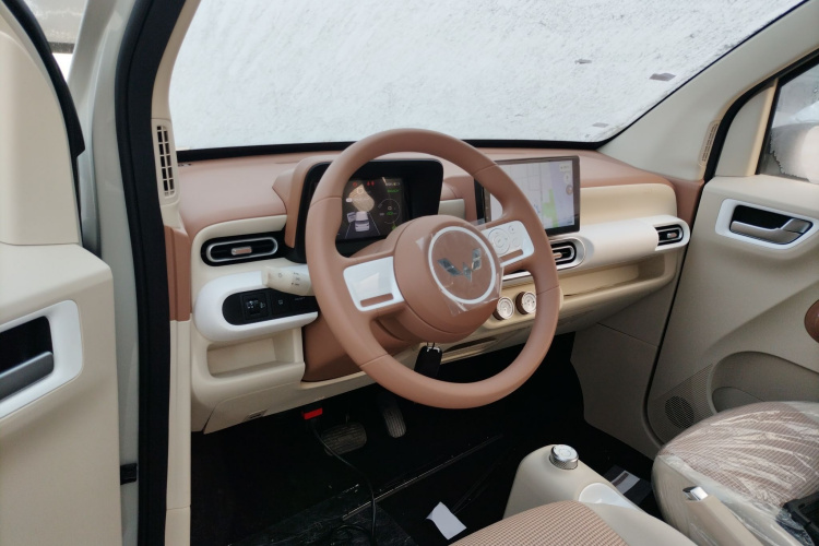 五菱汽车 宏光MINIEV 2024款 第三代 215km 青春版中控内饰12