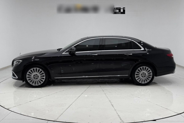 奔驰E级 2023款 E 300 L 时尚型车身外观6003