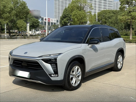 蔚来ES8 2022款 75kWh 领航版 六座