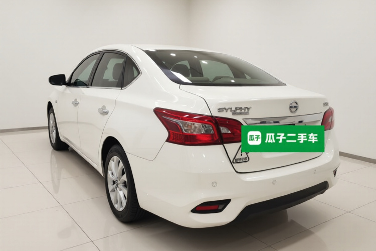 日产 轩逸 2019款 经典 1.6XL CVT豪华版车身外观5