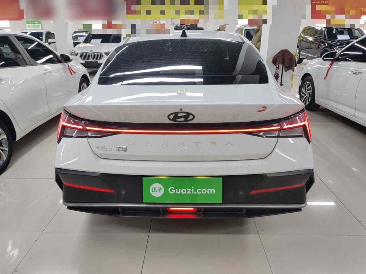 现代 伊兰特 2023款 1.5L CVT LUX尊贵版(4)