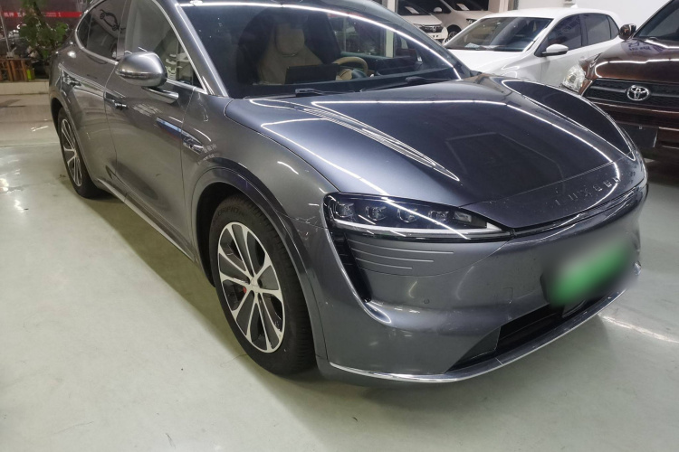 鸿蒙智行 智界R7 2024款 纯电 736km UItra车身外观6002