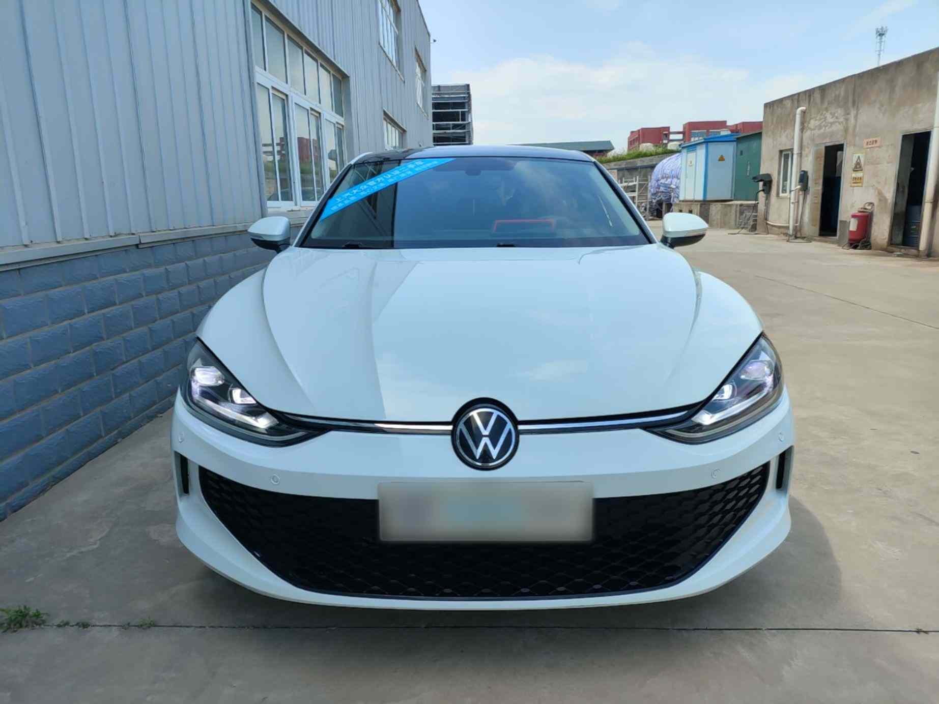大众 2024款 凌渡L 200TSI DSG潮辣版(1)
