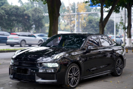 领克03 2022款 03+ 2.0TD 自动驭风版