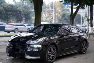 领克03 2022款 03+ 2.0TD 自动驭风版