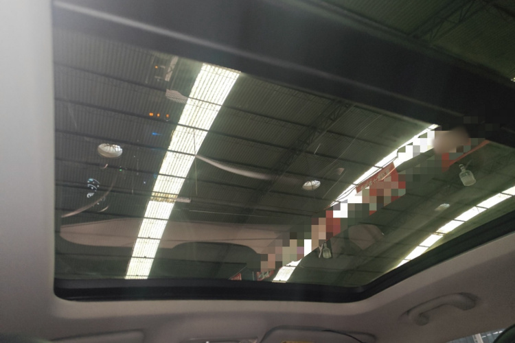 荣威RX5 MAX 2019款 300TGI 自动4G互联豪华版局部细节22