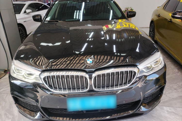 宝马5系 2018款 改款 530Li 尊享型 豪华套装车身外观6001