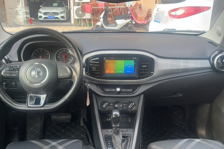 名爵3 2017款 1.5L 自动智联豪华版中控内饰7001