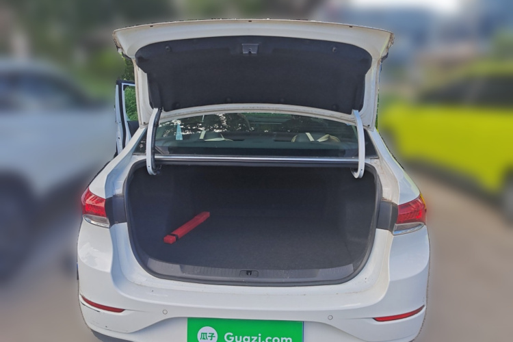 别克 英朗 2021款 1.3T 自动轻混动进取型局部细节23