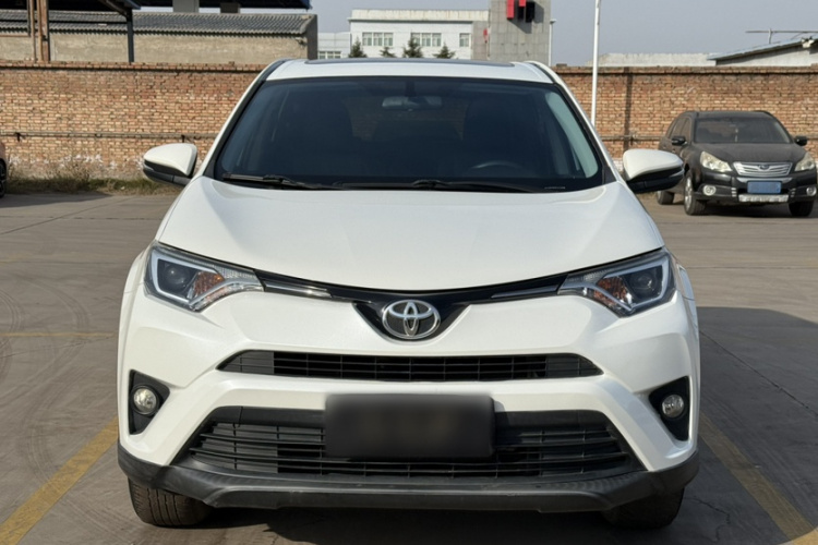 丰田 RAV4荣放 2019款 2.0L CVT两驱先锋版 国V车身外观6004